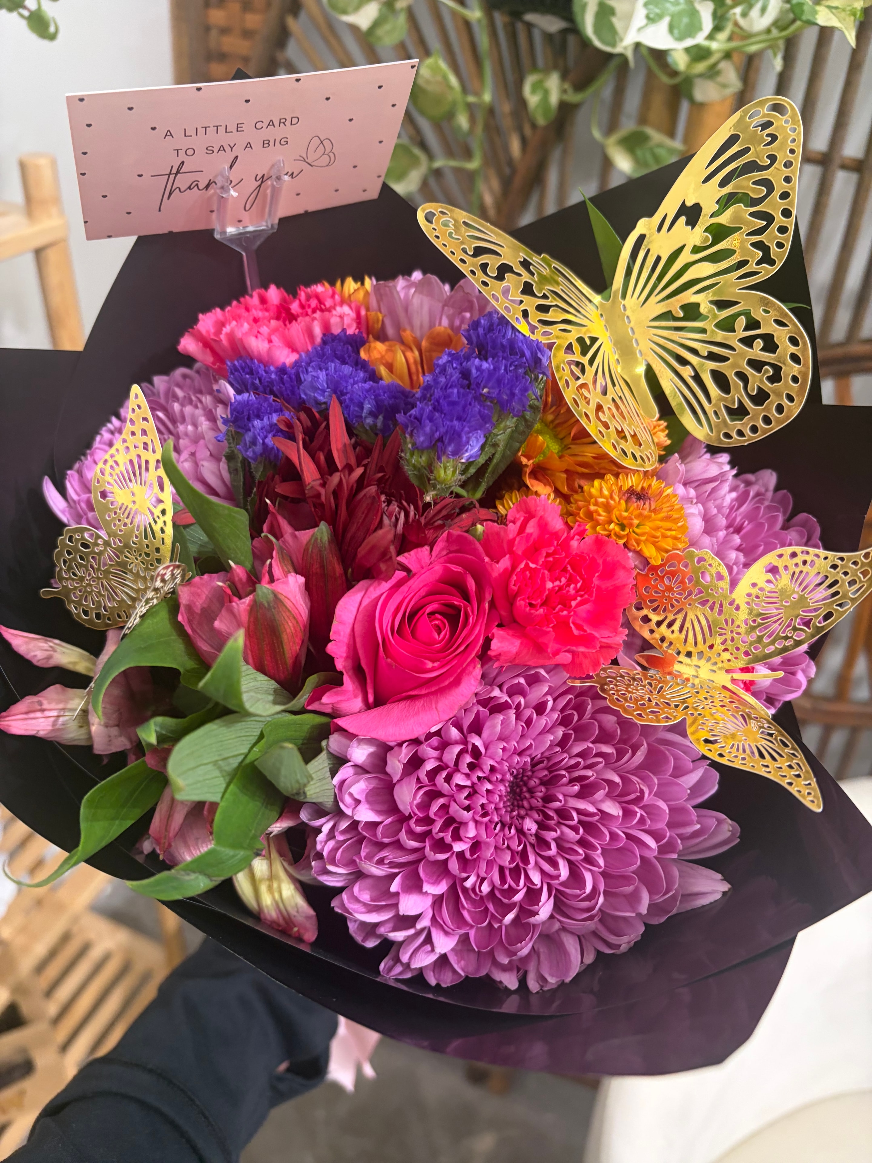 Large luxurious flower bouquet with abundant blooms
